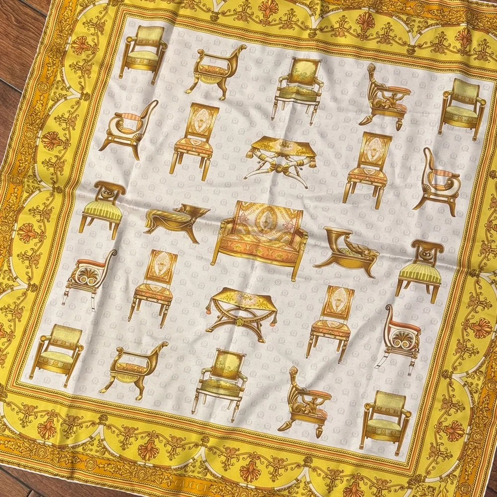 Gucci Silk Vintage Yellow and Ivory Decorative Scarf 34” - Picture 4 of 7